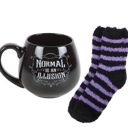 Ensemble Tasse & Chaussettes « Normal is an Illusion » | Boutique Ésotérique - La Boutique Ô Mystères