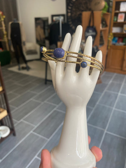 Bracelet Ethnique Lapis Lazuli Trois Rangs Demi-jonc Doré | Boutique Ésotérique - La Boutique Ô Mystères