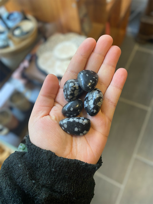 Pierre Roulée Flocons de Neige | Boutique Ésotérique - La Boutique Ô Mystères