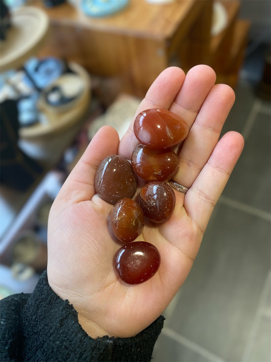 Pierre Roulée Cornaline | Boutique Ésotérique - La Boutique Ô Mystères