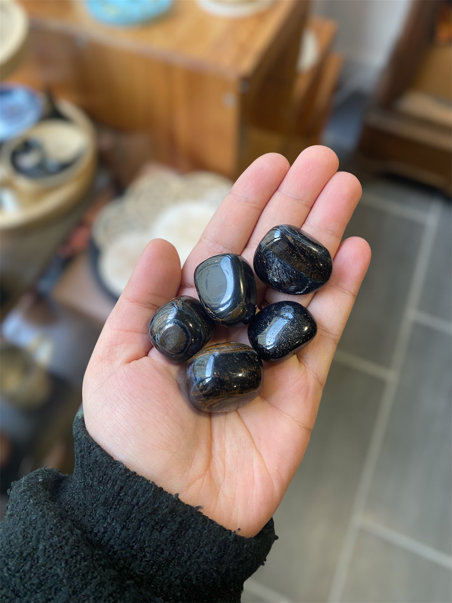 Pierre Roulée Oeil de Faucon| Boutique Ésotérique - La Boutique Ô Mystères