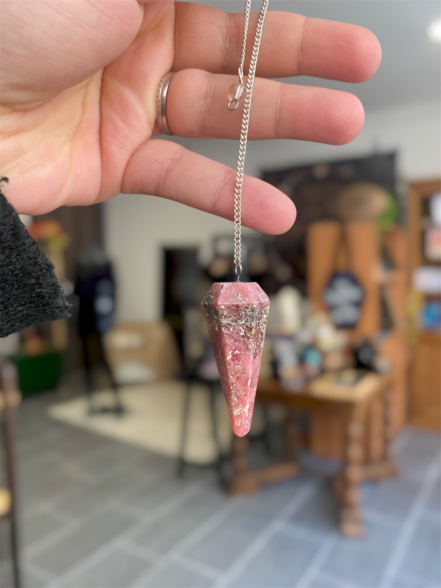 Pendule Rhodonite | Boutique Ésotérique - La Boutique Ô Mystères