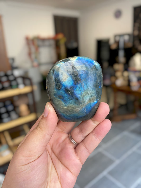 Forme Libre Labradorite | Boutique Ésotérique - La Boutique Ô Mystères
